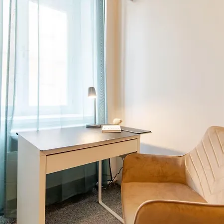 Sapphire Apartment
